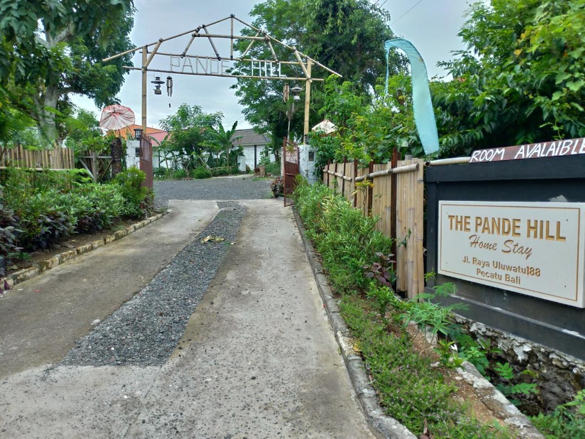The Pande Hill Homestay Uluwatu Eksteriør bilde